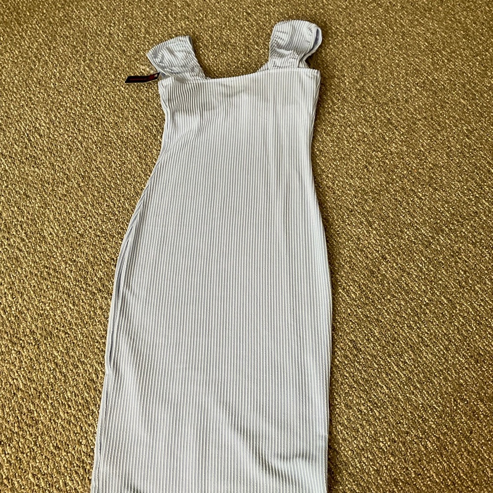 Elegant Gray Sleeveless Dress